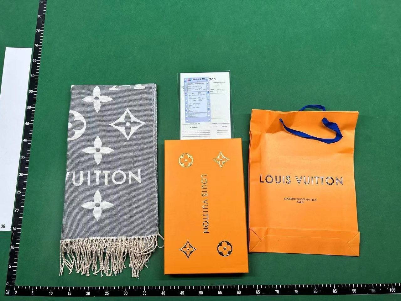 Burberry/LV/Fendi Scarf（20+ style）