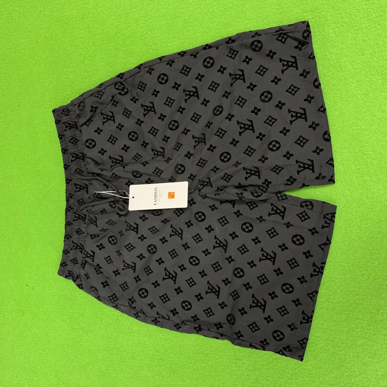 BURBERRY/（40 Styles）