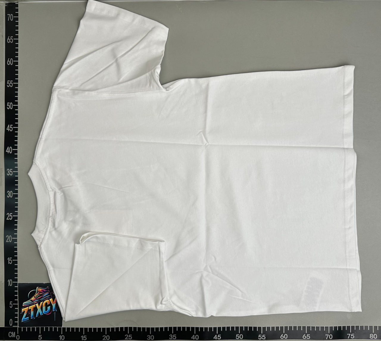 Valentino T-shirt（18 Styles）