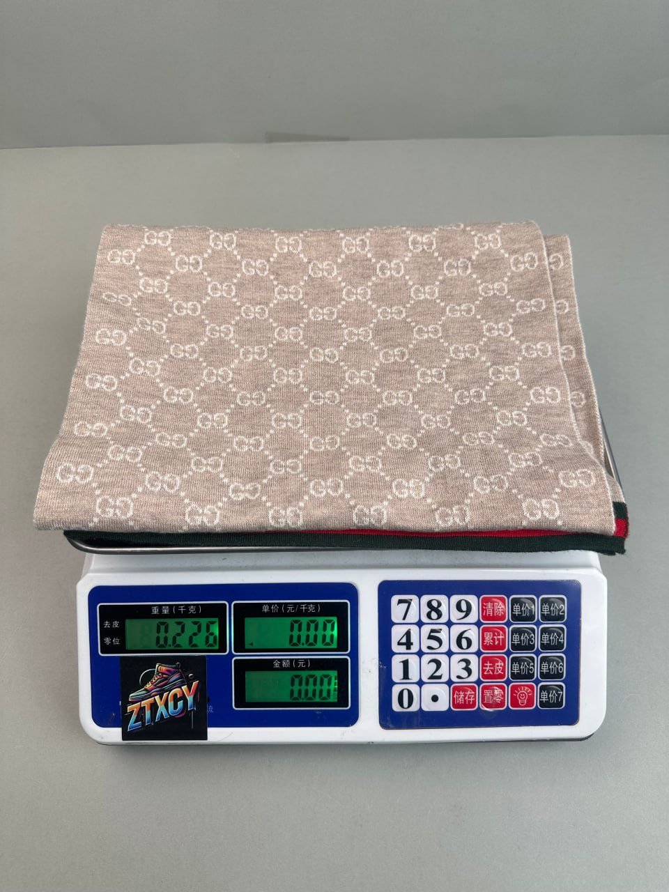 GUCCI scarf（2 Styles）