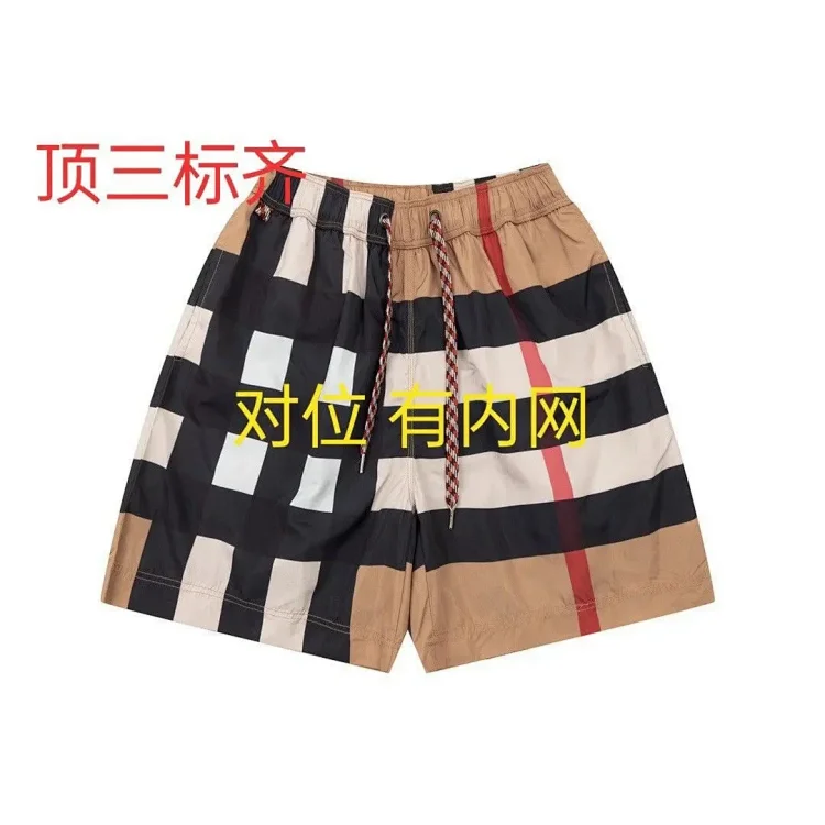 Burberry shorts（3 St