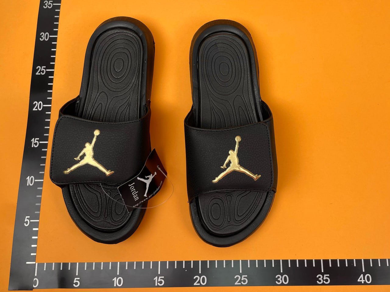 CHANCLAS JORDAN（33 Styles）
