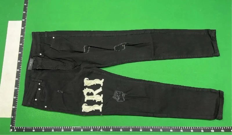 AMIRI Jeans(38 CP)