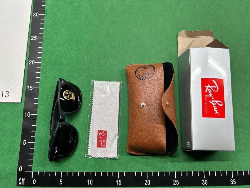 Ray-ban sunglasses  (36 CP)