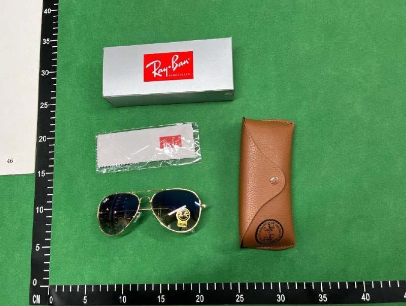 Ray-ban sunglasses  (36 CP)