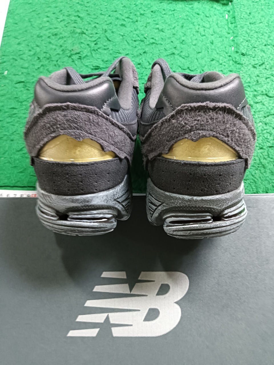 New Balance 2002（20 Style）