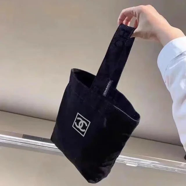 CHANEL BAG?