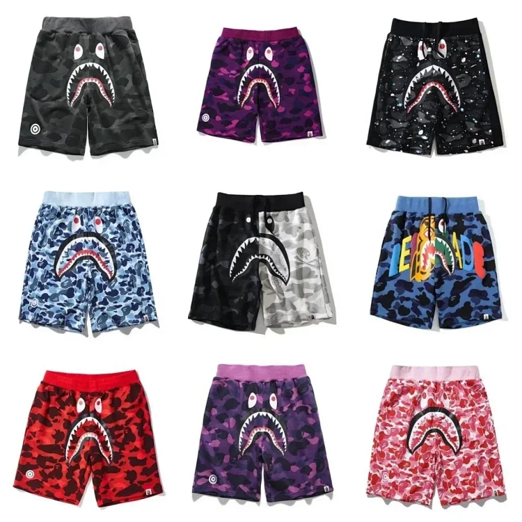 Bape shorts   (27 CP