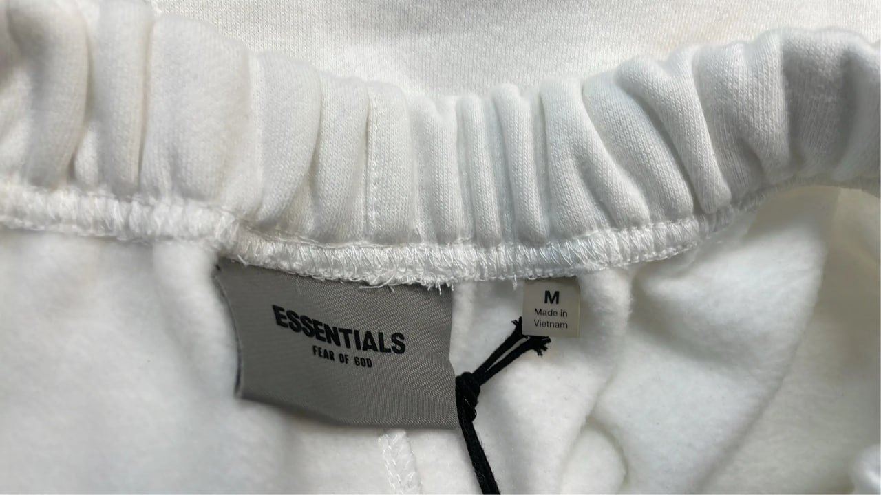 essentials shorts （5+）