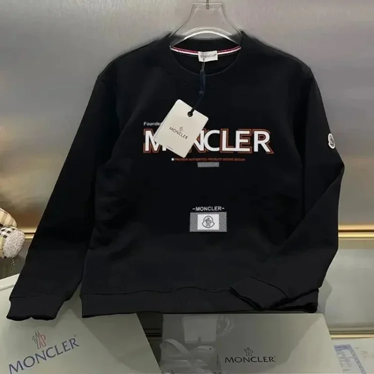   Moncler Hoodie 