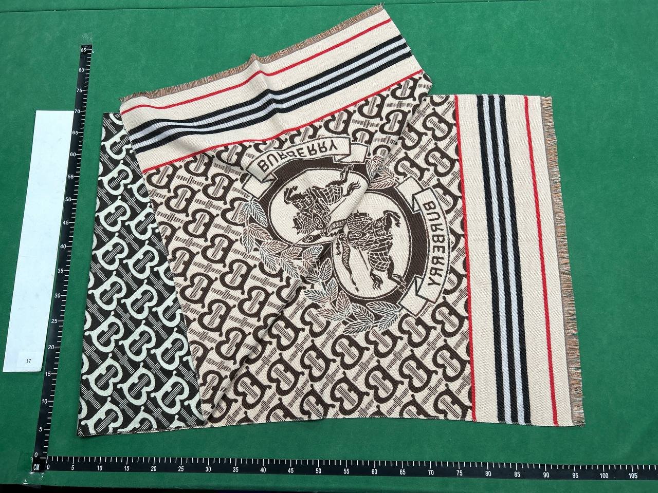 Burberry/LV Scarf      （20+ style）