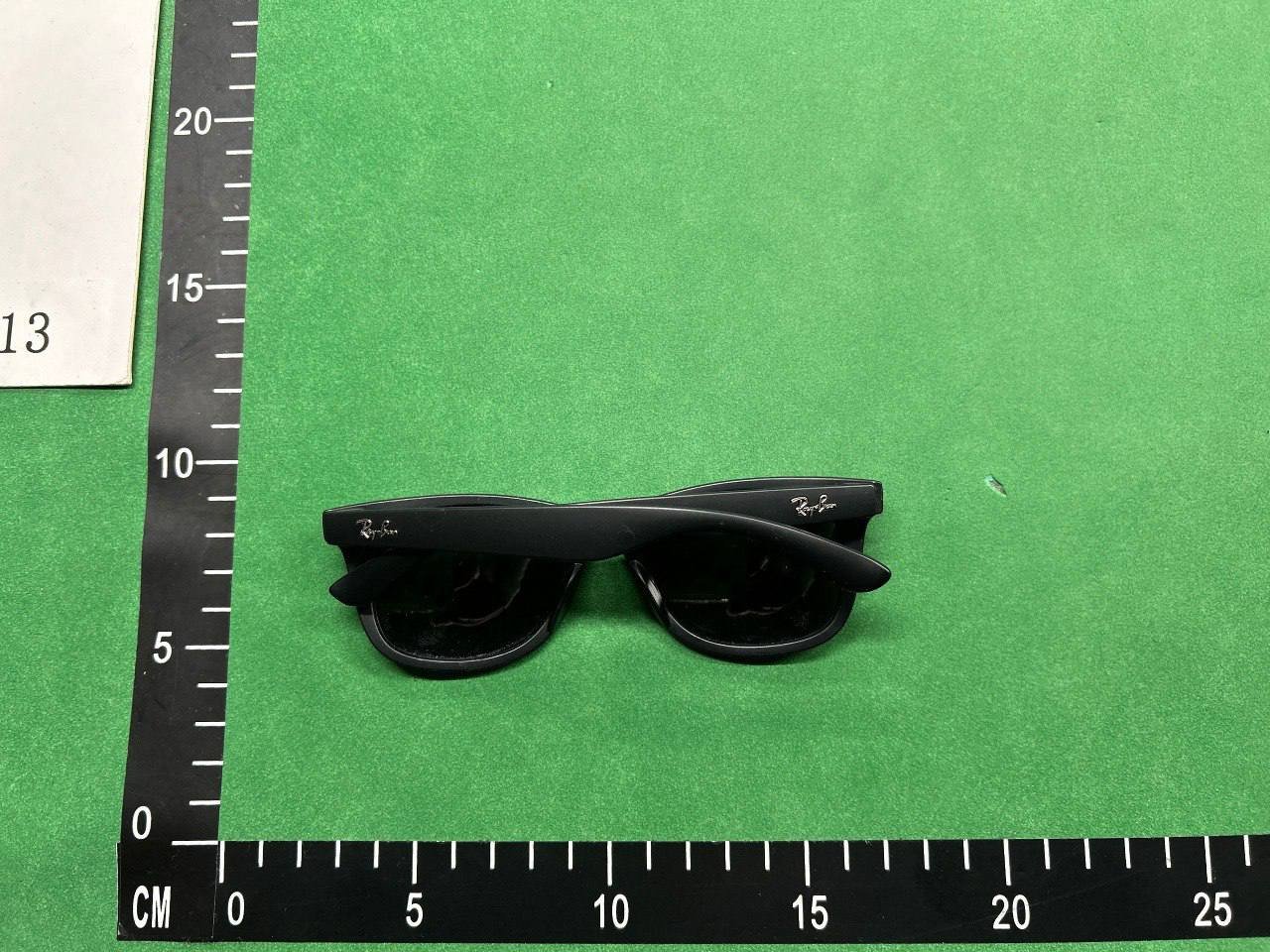 RAY-BAN GLASSES              