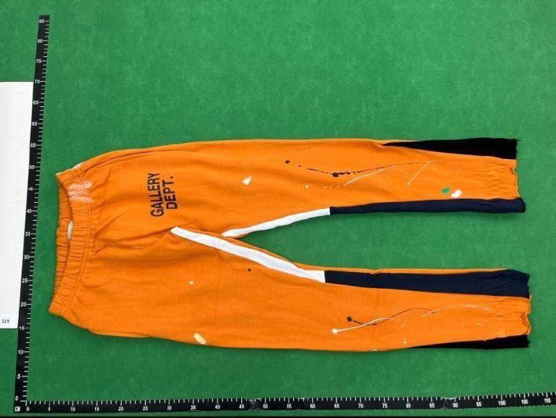 Gallery dept pants    (29 CP)