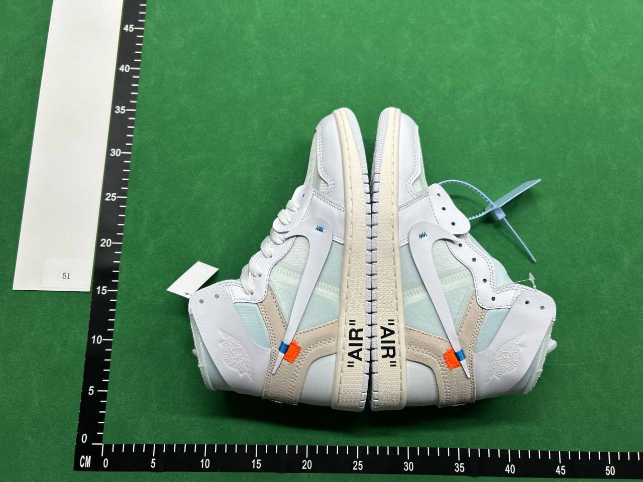 OFF WHITE x Jordan Air Jordan 1