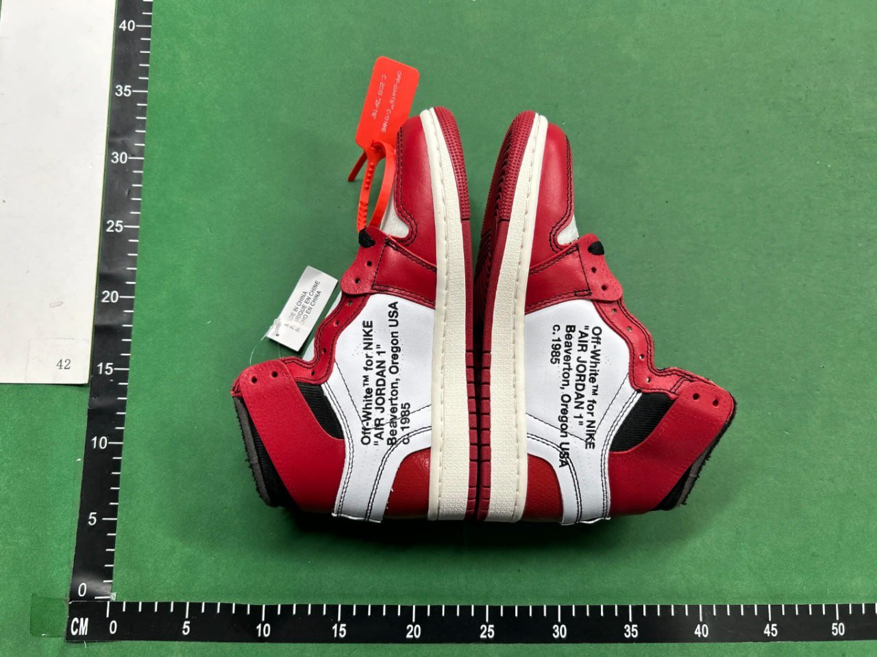 OFF WHITE x Jordan Air Jordan 1