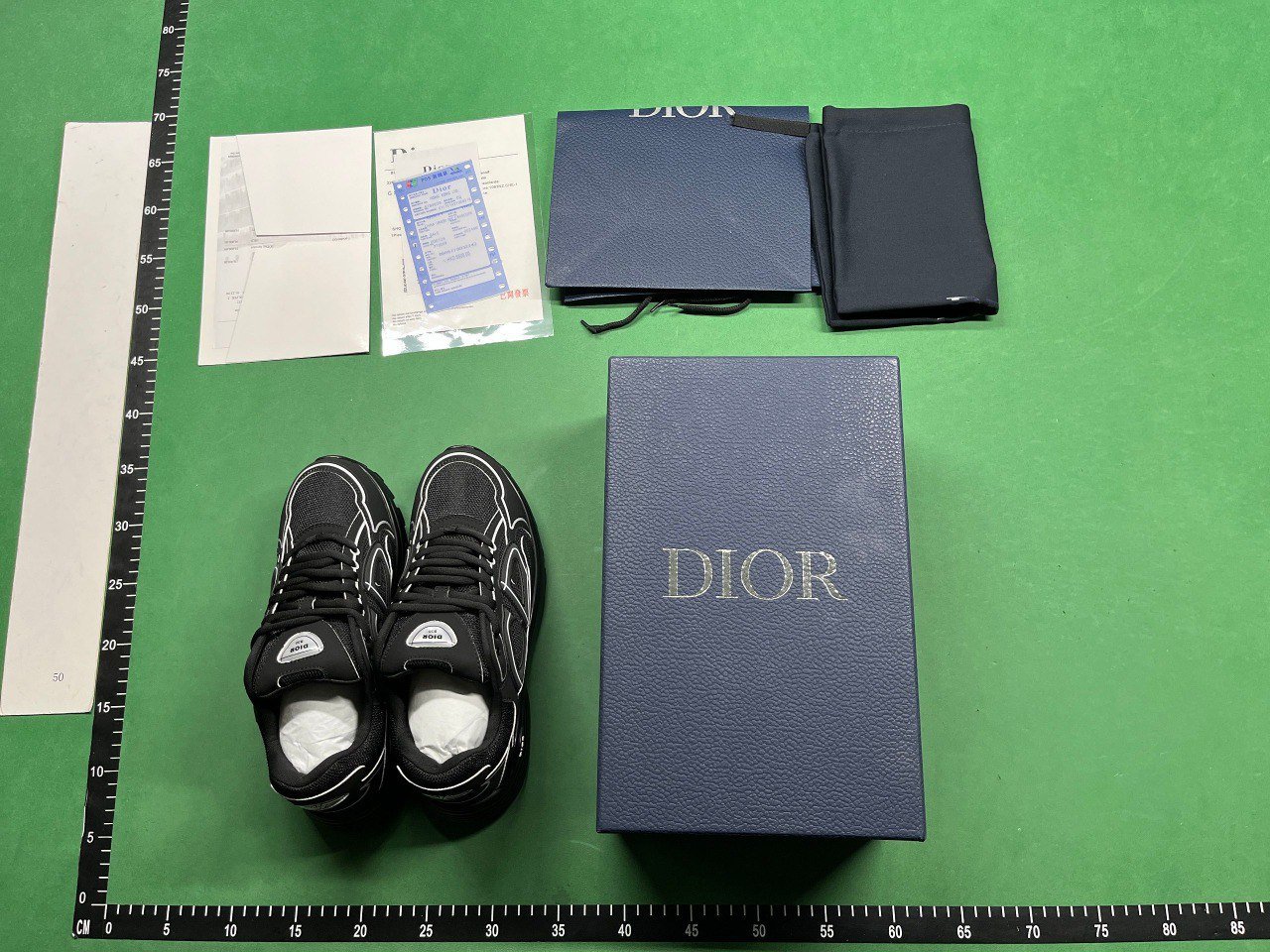 Dior B30